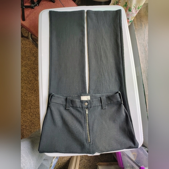Wilfred free by Aritzia women's allwaze Exposed Front Zip high-rise pants sz 6. - Picture 4 of 17